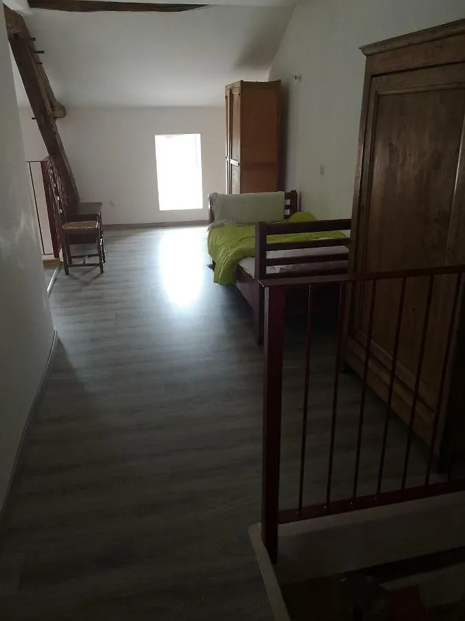 Bed and Breakfast La Petite Ecole Marciac 2*,